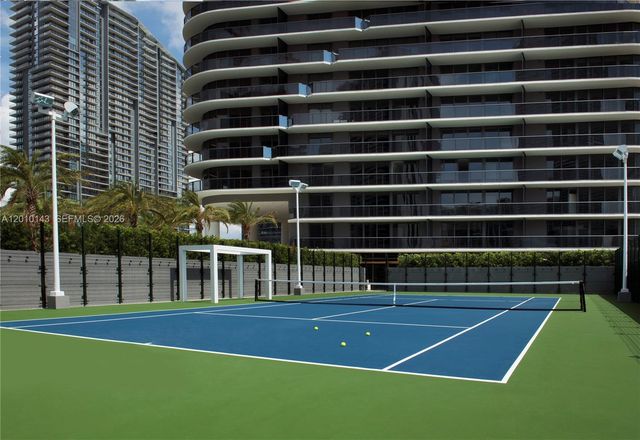801 S Miami Ave 2505, Miami, FL 33130