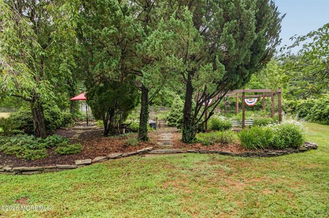 106 Rumson Road, Little Silver, NJ 07739