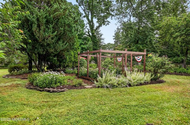 106 Rumson Road, Little Silver, NJ 07739