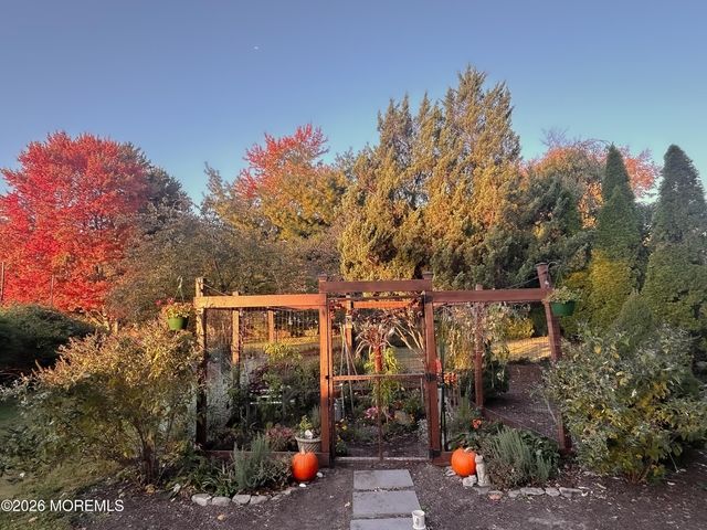 106 Rumson Road, Little Silver, NJ 07739
