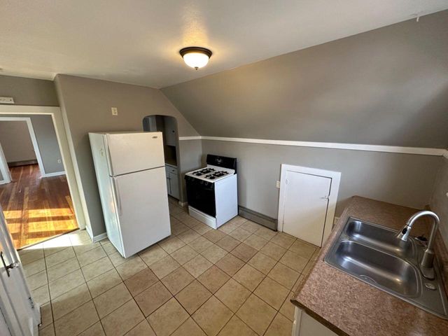 5278 N 34th STREET, Milwaukee, WI 53209