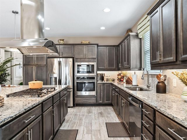 5662 NW 40TH LOOP, Ocala, FL 34482