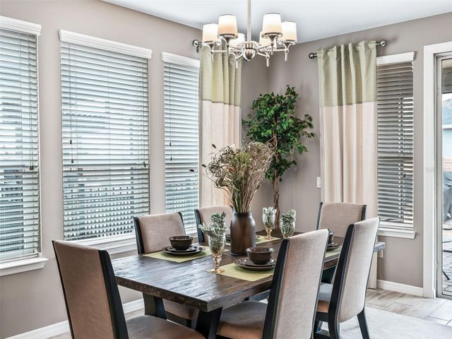 5662 NW 40TH LOOP, Ocala, FL 34482