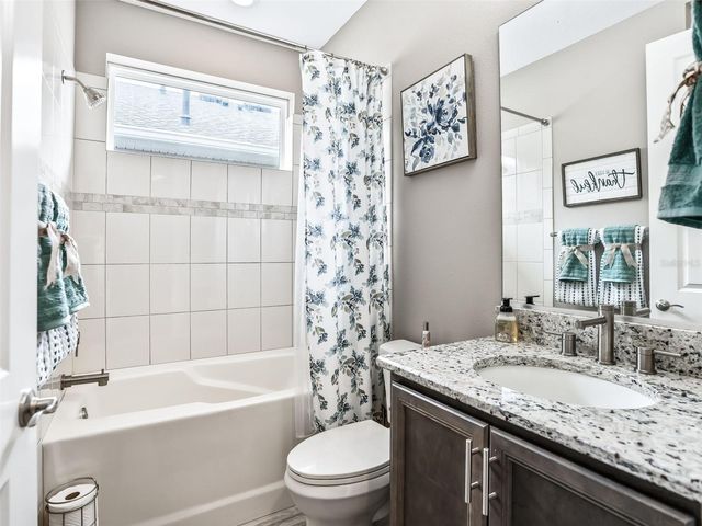 5662 NW 40TH LOOP, Ocala, FL 34482