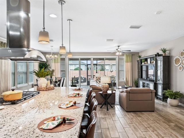 5662 NW 40TH LOOP, Ocala, FL 34482