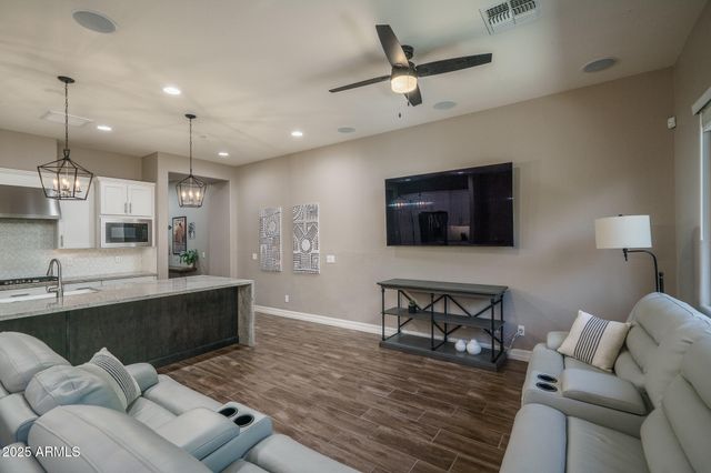 25327 N 19TH Lane, Phoenix, AZ 85085