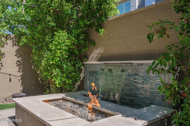 25327 N 19TH Lane, Phoenix, AZ 85085