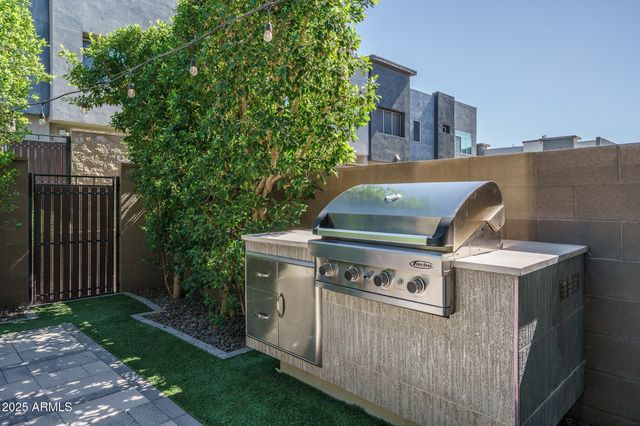 25327 N 19TH Lane, Phoenix, AZ 85085