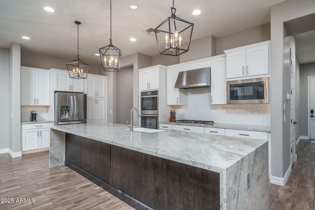 25327 N 19TH Lane, Phoenix, AZ 85085