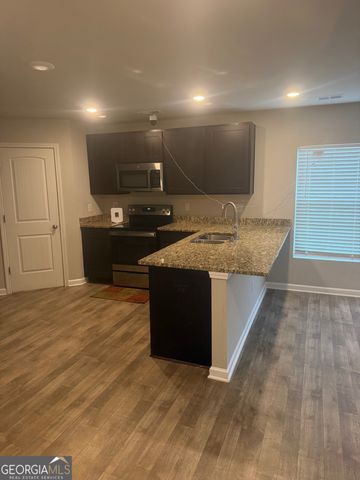 399 Toronto Circle 281, Hampton, GA 30228