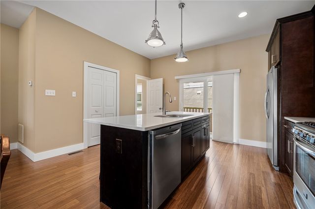 1038 Bradish St, South Side, PA 15203