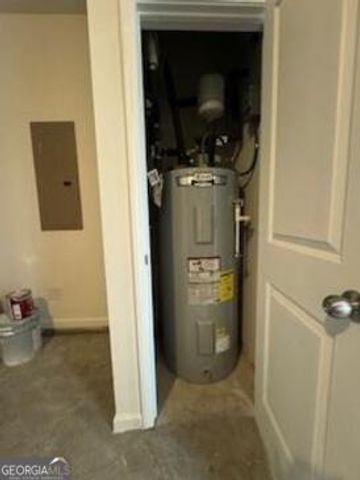 309 Amsterdam Way, Hampton, GA 30228