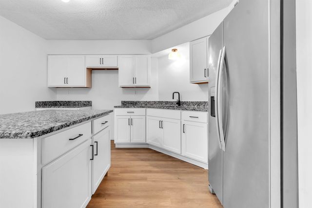 488 W REGIS PL, Cordova, TN 38018