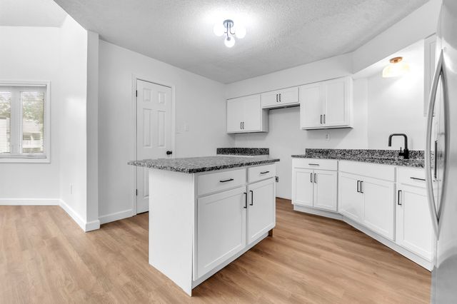 488 W REGIS PL, Cordova, TN 38018