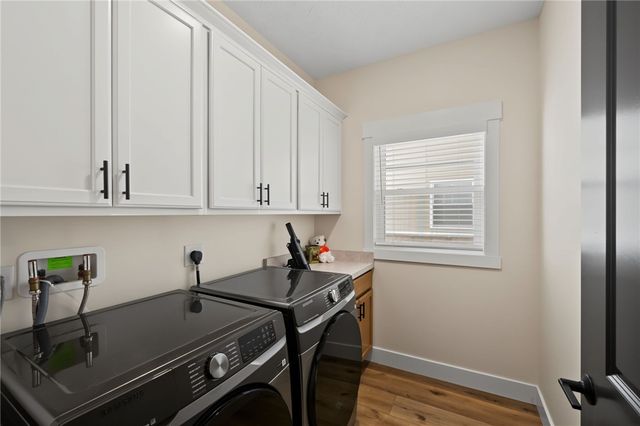 819 Brookwood Circle, Tipp City, OH 45371