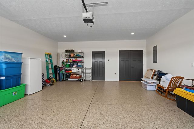 819 Brookwood Circle, Tipp City, OH 45371