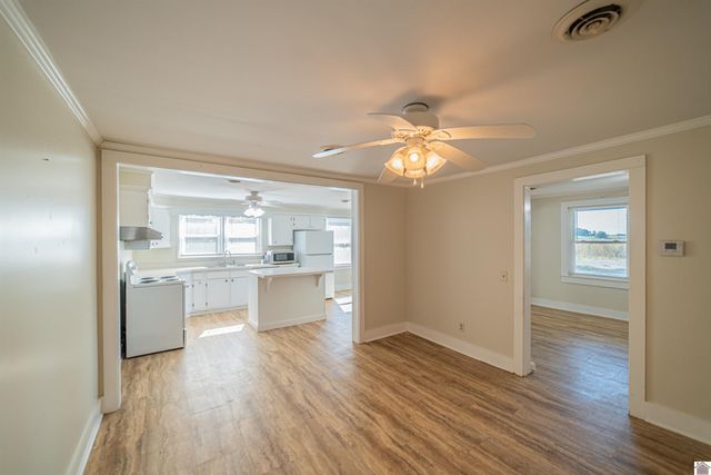 1447 Ogden Colvin Circle, Kevil, KY 42053