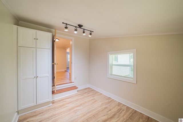 1447 Ogden Colvin Circle, Kevil, KY 42053