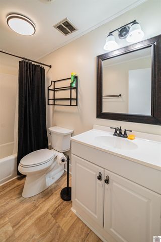 1447 Ogden Colvin Circle, Kevil, KY 42053