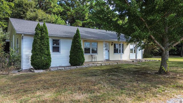 1447 Ogden Colvin Circle, Kevil, KY 42053