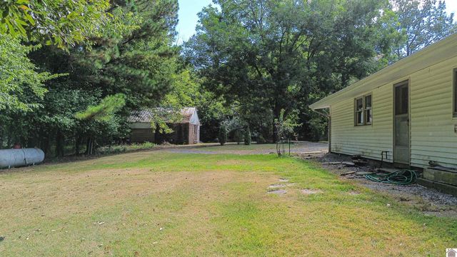 1447 Ogden Colvin Circle, Kevil, KY 42053