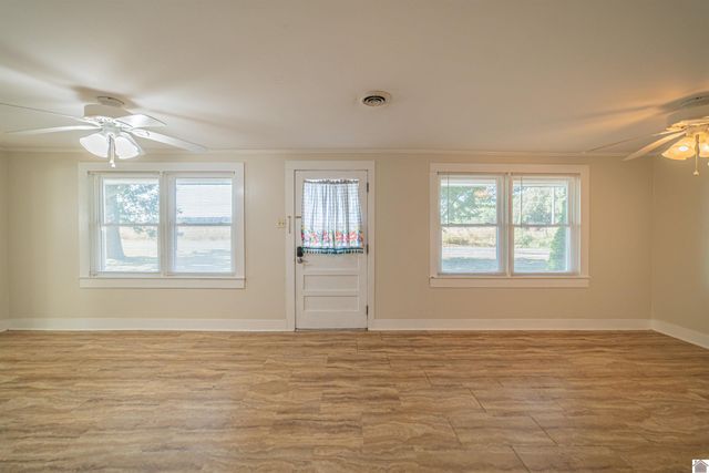 1447 Ogden Colvin Circle, Kevil, KY 42053