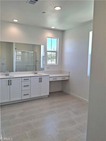 31326 SISKIYOU PASS Court, Winchester, CA 92596