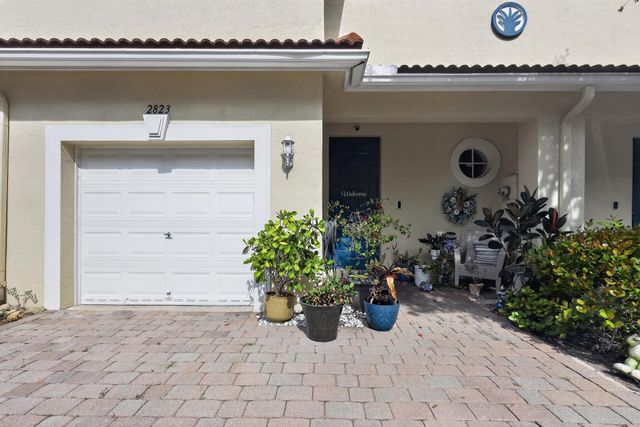 2823 S EVERGREEN Circle, Boynton Beach, FL 33426