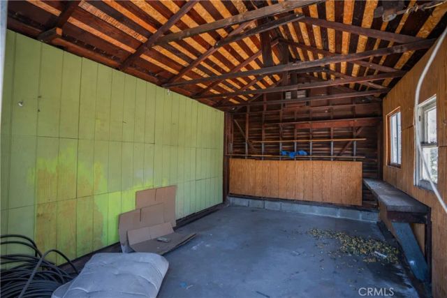 4279 Walton Avenue, Los Angeles, CA 90037