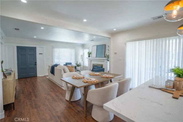 4279 Walton Avenue, Los Angeles, CA 90037