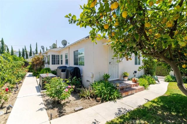 5618 Riverton Avenue, North Hollywood, CA 91601