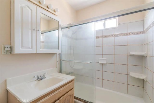 5618 Riverton Avenue, North Hollywood, CA 91601