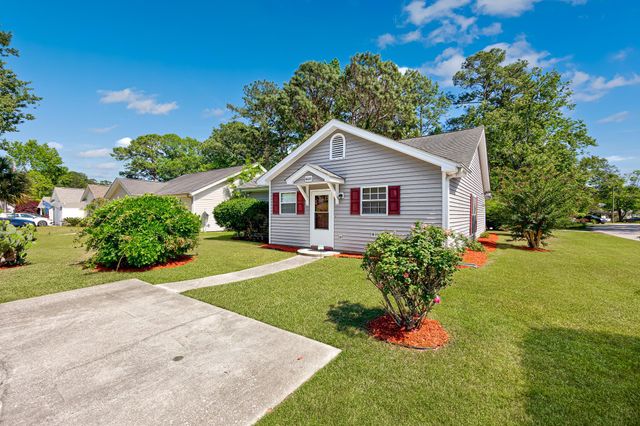 6610 East Sweetbriar Trail, Myrtle Beach, SC 29588