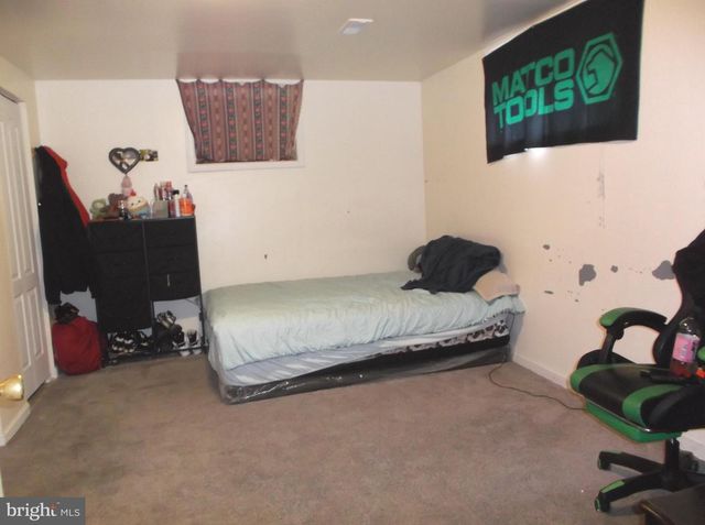 5801 DELTA LN, Suitland, MD 20746