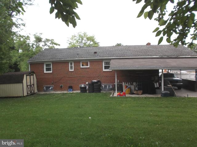 5801 DELTA LN, Suitland, MD 20746