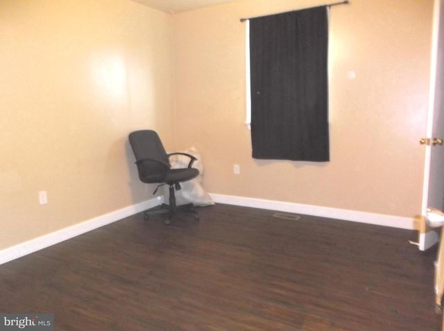 5801 DELTA LN, Suitland, MD 20746