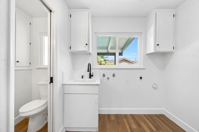 2482 Country Club, Selma, CA 93662