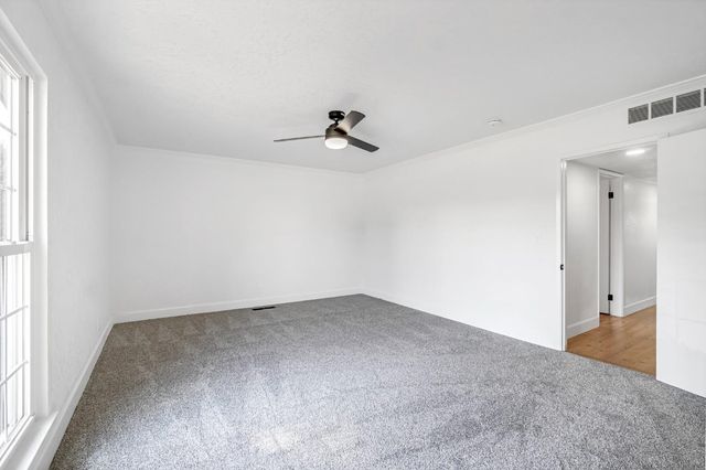 2482 Country Club, Selma, CA 93662