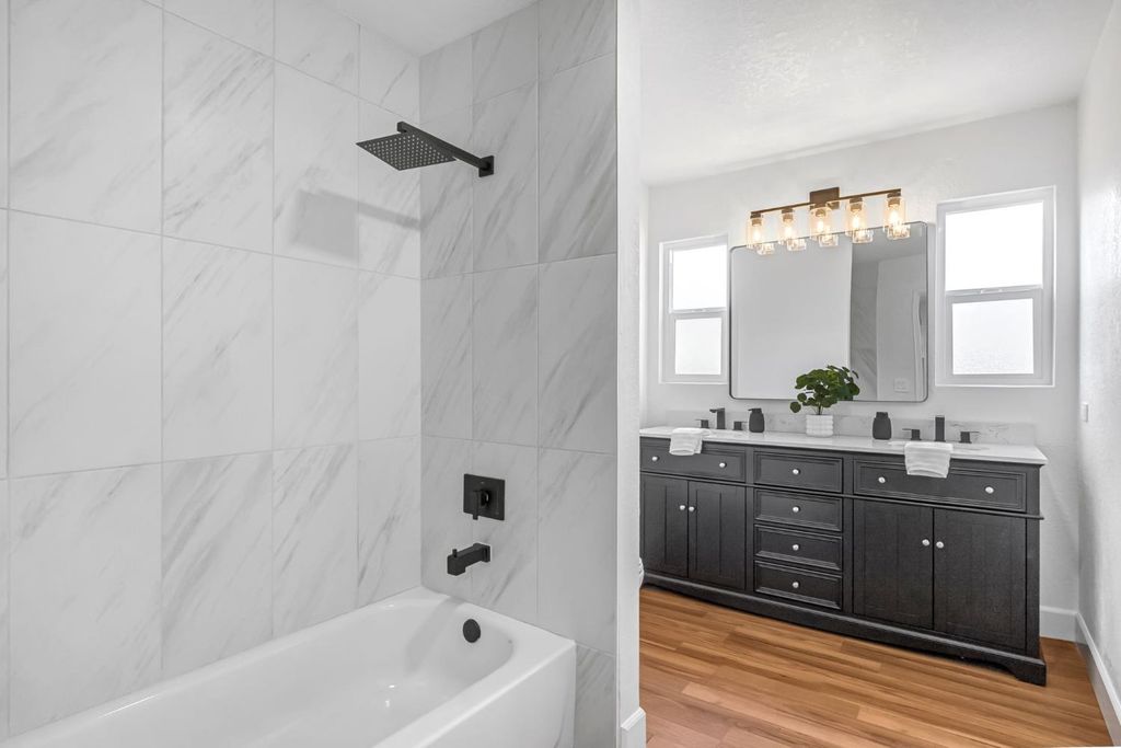 Image 21 of property listing at 2482 Country Club, Selma, CA 93662