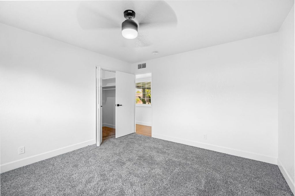 Image 24 of property listing at 2482 Country Club, Selma, CA 93662