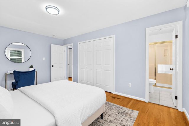 686 COLLEGE PKWY, Rockville, MD 20850