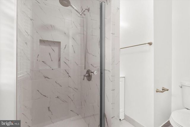 686 COLLEGE PKWY, Rockville, MD 20850