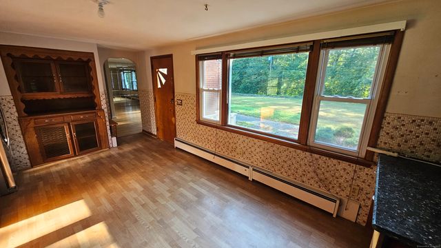 220 Pleasure Hill Road, Franklin, CT 06254