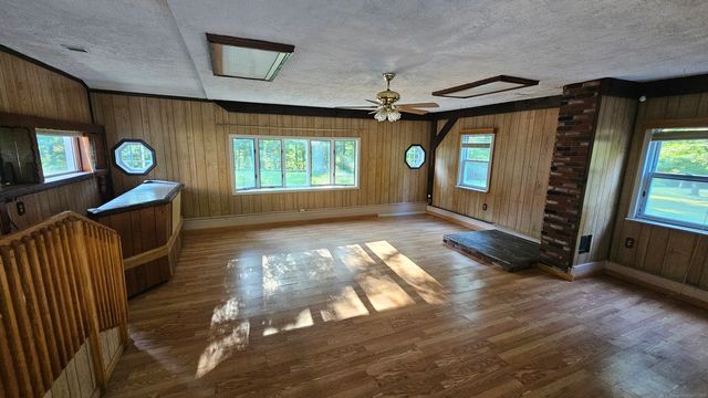 220 Pleasure Hill Road, Franklin, CT 06254