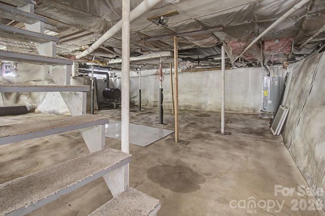114 Old State Ten Road, Black Mountain, NC 28711