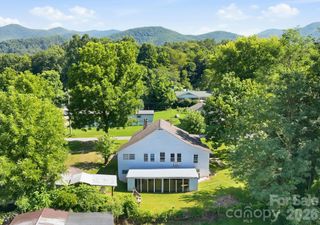 114 Old State Ten Road, Black Mountain, NC 28711