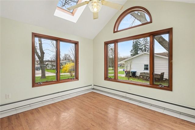 37 Nurmi Drive, Greece, NY 14616