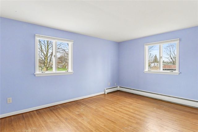 37 Nurmi Drive, Greece, NY 14616