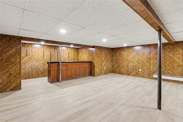 37 Nurmi Drive, Greece, NY 14616