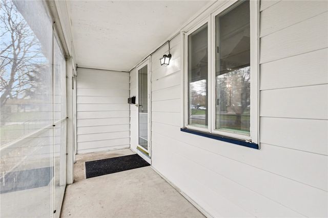 37 Nurmi Drive, Greece, NY 14616